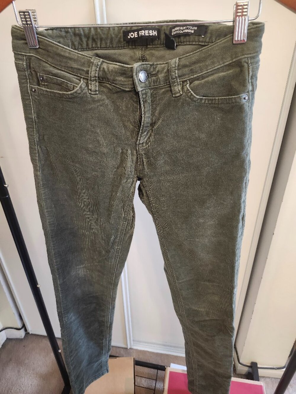 JOE FRESH CORDS  GREEN SIZE 25
